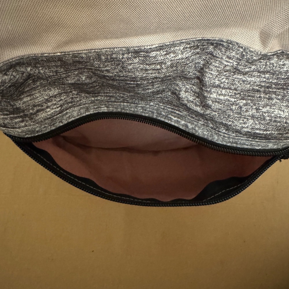 PINK Victoria's Secret Backpack Rose Gold‎ Grey Black Logo School Bag - Picture 3 of 10